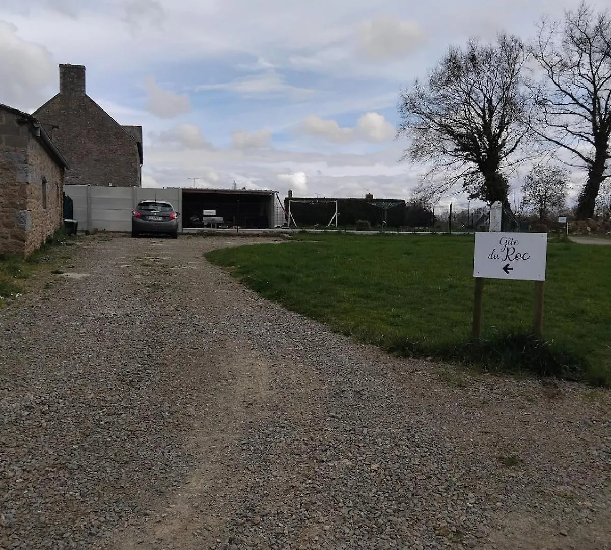 Gite Du Roc 1 Les Portes du Coglais 0*,  Frankrike